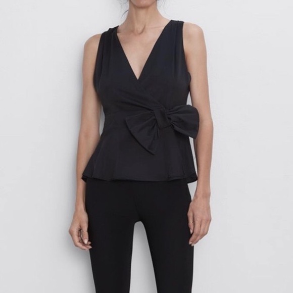BRAND NEW Zara blouse with waist bow. Size S. - Picture 1 of 2
